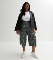 New Look Curves Black Floral Wide Leg Crop Trousers
